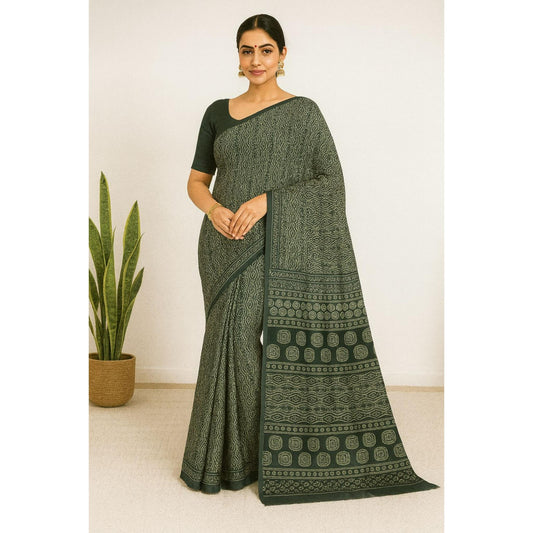 Green Bandani Print Dola Silk Saree